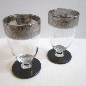 *Vintage Clear Silver Etched Rim Border Drinking Glasses